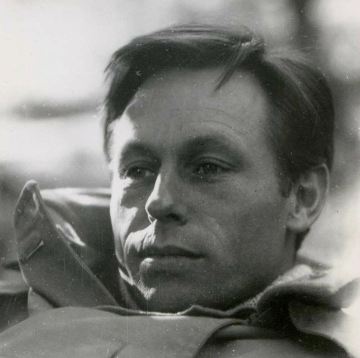 Pitou, 1952, shot by Suzy Parker